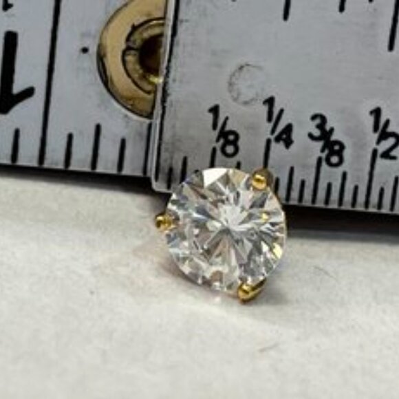 Nordstrom Gold Tone CZ Solitaire Stud Earrings Classic Round Sparkle One Size - Picture 3 of 10